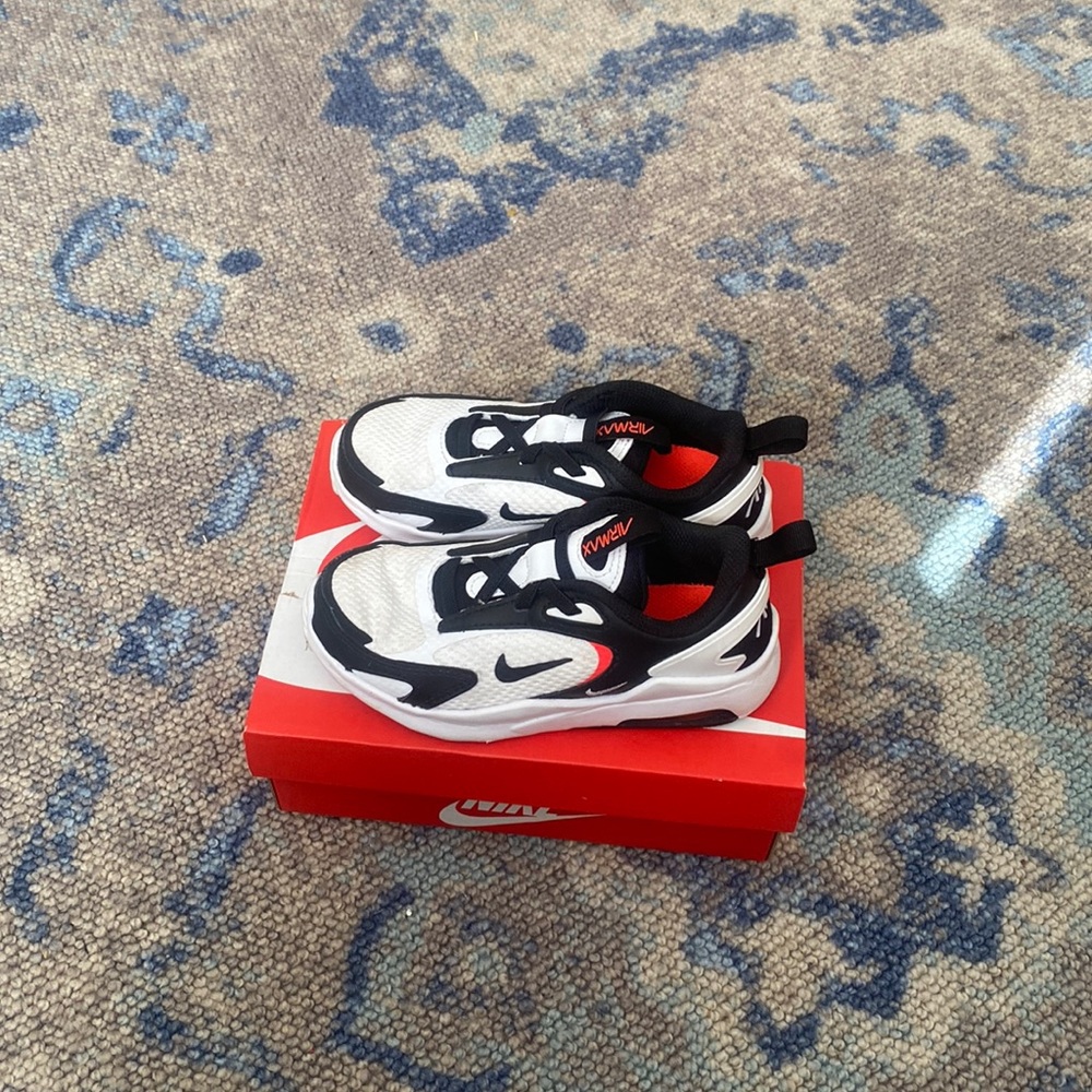 11c Nike Air Max Bolt (PSE)